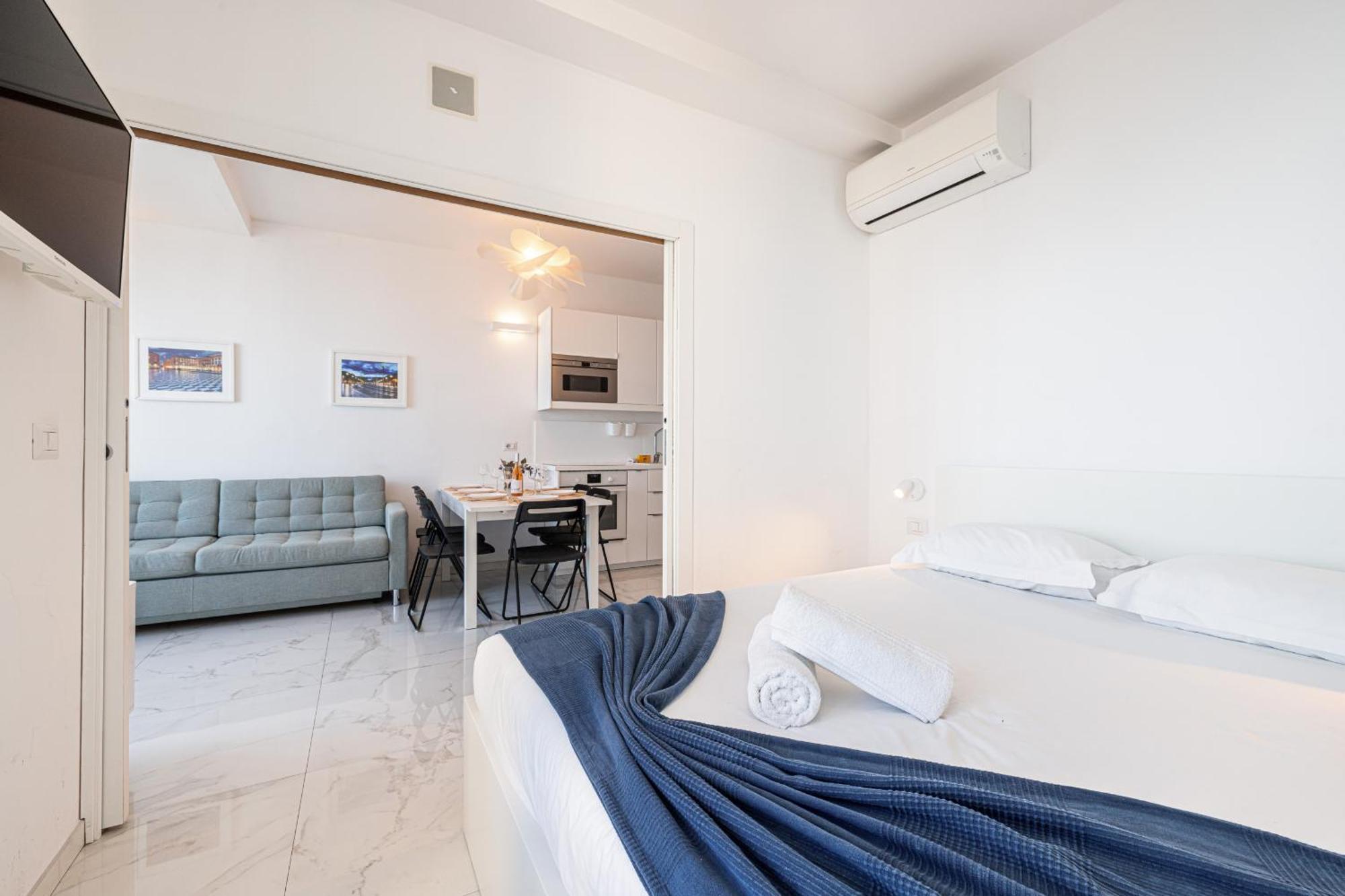 Sea View - 2 Bdr Promenade Des Anglais 니스 외부 사진